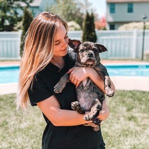 Meet your Posher, Madison